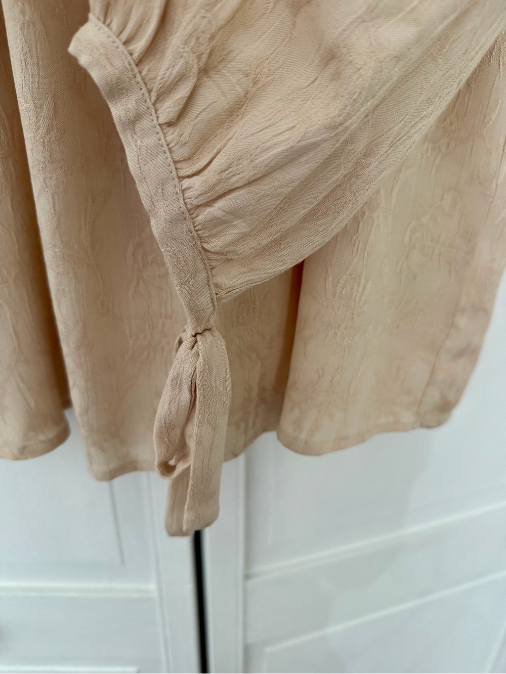 Skies Are Blue Beige Lace-Trim Long Sleeve Blouse - Picture 3 of 6